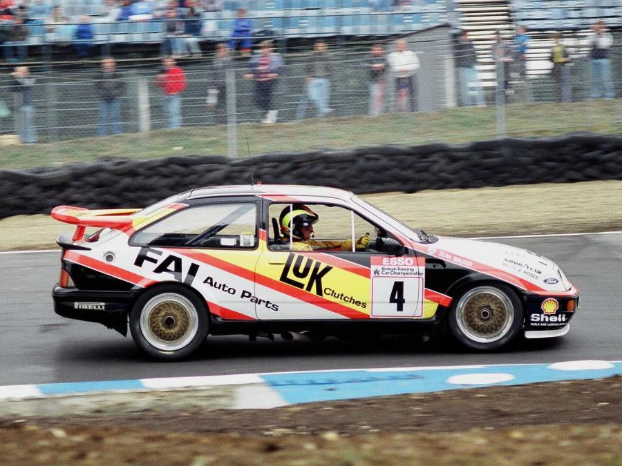 Ford Sierra RS500 Cosworth BTCC 1988 года  (фото 3 из 22)